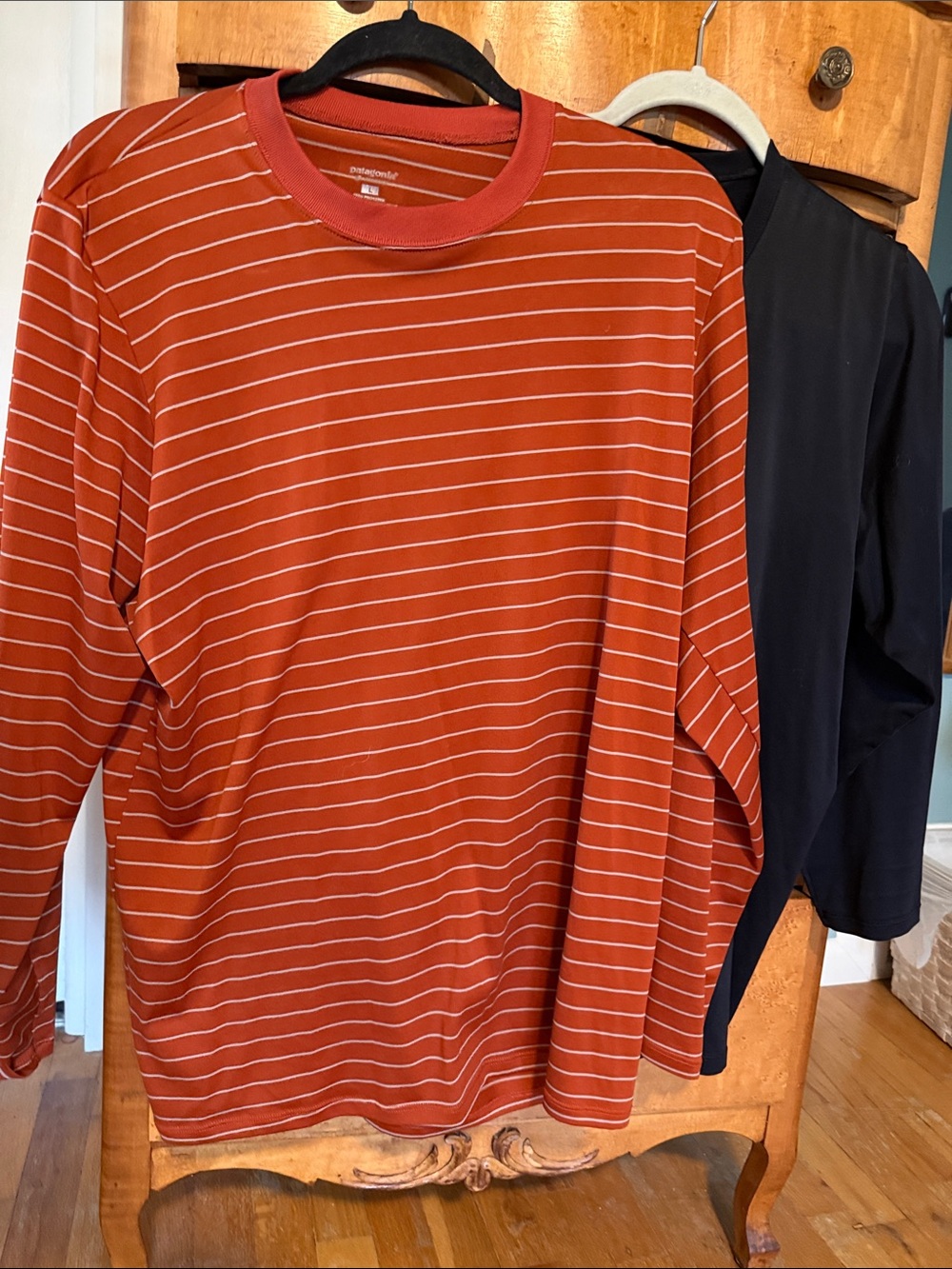2 Patagonia Long sleeve Capilene Tees in Rust/Grey Stripe & Black